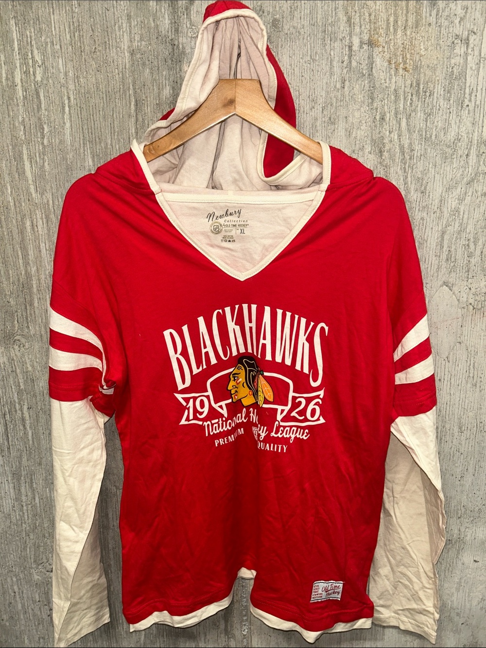 Vintage-Style Chicago Blackhawks Red Hooded Pullover V-Neck‎ Sweatshirt XL